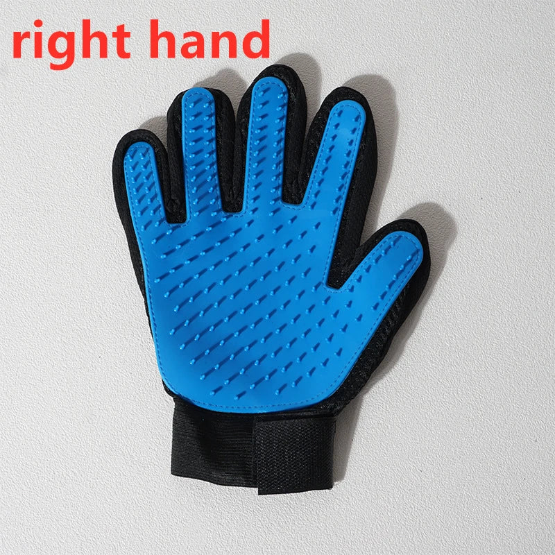 Pet Grooming Glove – Deshedding & Bath Brush for Cats and Dogs – Soft Silicone & Adjustable Fit